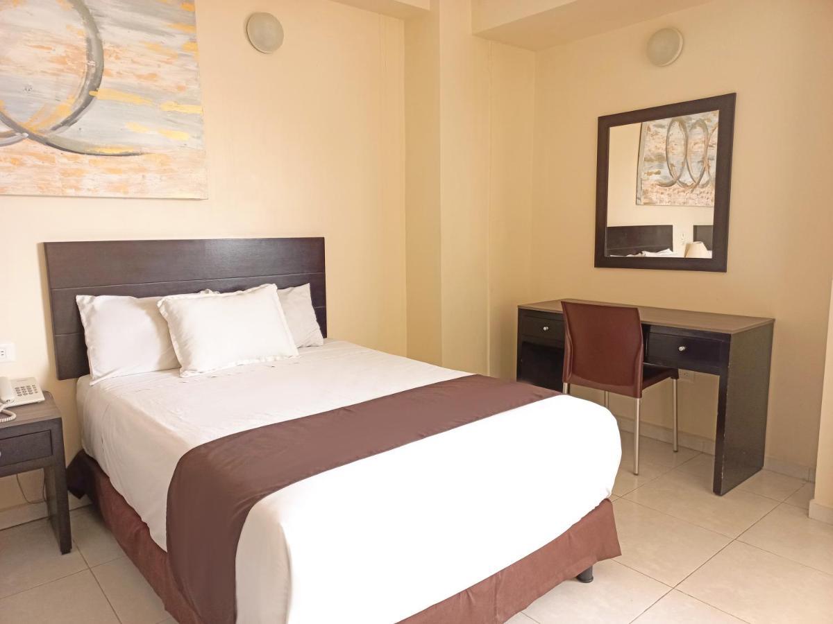 Hotel Villa Margaritas ビジャエルモッサ エクステリア 写真